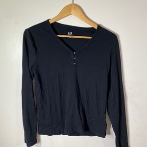 Gap shirt size L